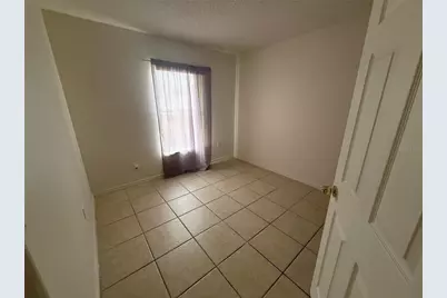 330 Baccarat Court, Kissimmee, FL 34759 - Photo 18