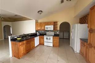 330 Baccarat Ct, Kissimmee, FL 34759 - Photo 6