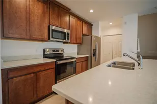 1284 Wispy Cypress Dr, Kissimmee, FL 34746 - Photo 2