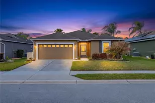 1817 Sereno Dr, Davenport, FL 33896 - Photo 2