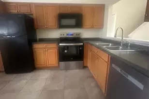 [Address not provided], Orlando, FL 32811 - Photo 6