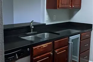 2007 Dixie Belle Dr, Orlando, FL 32812 - Photo 14