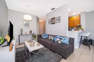 9377 Jasmine Flower Ln, Orlando, FL 32832 - Photo 12