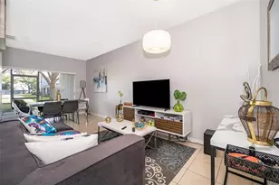 9377 Jasmine Flower Ln, Orlando, FL 32832 - Photo 6