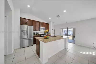 1105 NW 24th Pl, Cape Coral, FL 33993 - Photo 6