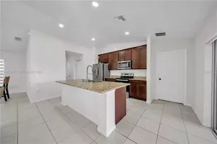 1105 NW 24th Pl, Cape Coral, FL 33993 - Photo 8