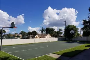 1622 Columbia Arms Cir, Kissimmee, FL 34741 - Photo 10