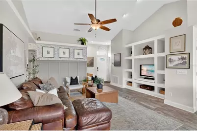 4813 Jeanette Court, Saint Cloud, FL 34771 - Photo 4