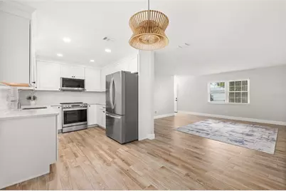 2325 Lake Lizzie Court, Saint Cloud, FL 34771 - Photo 14