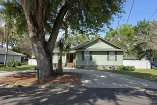 525 Avenue A NE, Winter Haven, FL 33881 - Photo 2