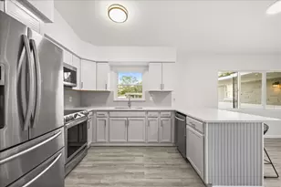 4528 S Shore Rd, Orlando, FL 32839 - Photo 12