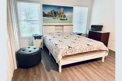 2419 Wells Avenue, Sarasota, FL 34232 - Photo 8