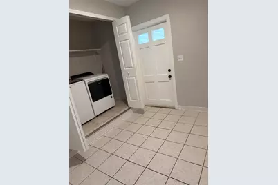 2419 Wells Avenue, Sarasota, FL 34232 - Photo 4