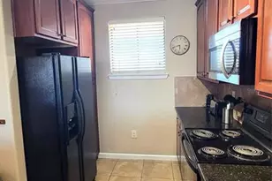 914 Charo Pkwy, Davenport, FL 33897 - Photo 10