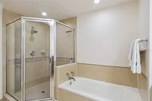 1352 Centre Ct Ridge Dr, Reunion, FL 34747 - Photo 12