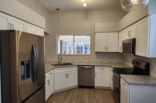 309 Chula Vista Ave, Lady Lake, FL 32159 - Photo 8