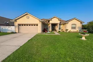 2601 Gold Dust Cir, Kissimmee, FL 34744 - Photo 2