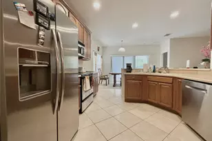 2079 Marsh Hawk Dr, Orlando, FL 32837 - Photo 16