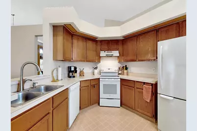 1432 Brook Hollow Drive, Orlando, FL 32824 - Photo 10