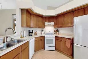 1432 Brook Hollow Dr, Orlando, FL 32824 - Photo 10