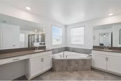 3373 Wauseon Drive, Saint Cloud, FL 34772 - Photo 32