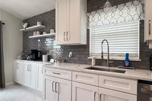 465 Boxwood Ct, Kissimmee, FL 34743 - Photo 12