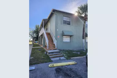 736 Michigan Court #4, Saint Cloud, FL 34769 - Photo 10