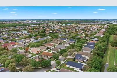 2501 Balmoral Dr, Kissimmee, FL 34744 - Photo 46