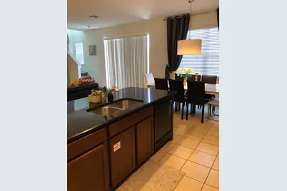 921 Las Fuentes Drive, Kissimmee, FL 34747 - Photo 4