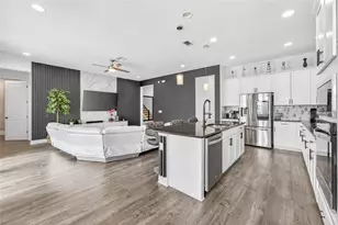 19076 Planetree St, Orlando, FL 32827 - Photo 14