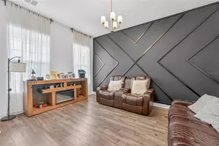 19076 Planetree St, Orlando, FL 32827 - Photo 6