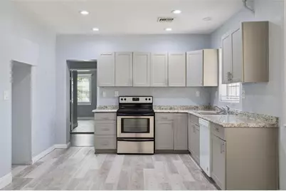 110 E Lauren Court, Fern Park, FL 32730 - Photo 2