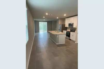 17177 Cagan Crossings Boulevard, Clermont, FL 34714 - Photo 4