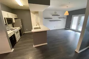 2013 Tizewell Cir, Orlando, FL 32837 - Photo 4