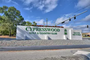 1101 Eagle Pond Dr, Winter Haven, FL 33884 - Photo 2