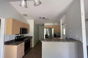 754 Pelican Ct, Poinciana, FL 34759 - Photo 4