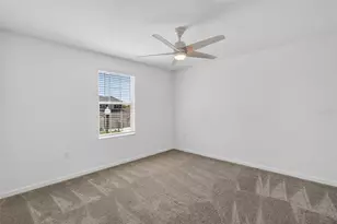124 Pineywoods St, Saint Cloud, FL 34771 - Photo 16