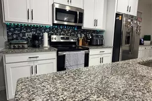 5684 Western Sun Dr, Saint Cloud, FL 34771 - Photo 8