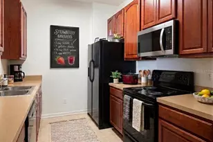2484 San Tecla St, Orlando, FL 32835 - Photo 8