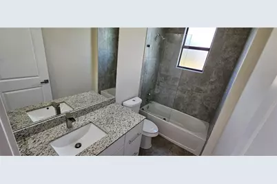 3008 NW 41st Avenue, Cape Coral, FL 33993 - Photo 12