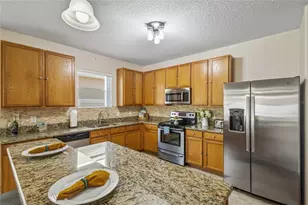 422 Graystone Blvd, Davenport, FL 33837 - Photo 4