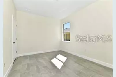 285 N Kentucky Avenue, Umatilla, FL 32784 - Photo 16