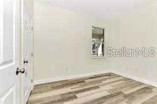285 N Kentucky Ave, Umatilla, FL 32784 - Photo 12