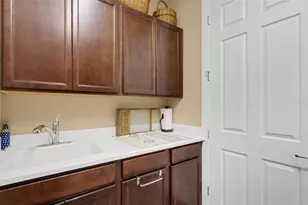 109 Montoro Ln, Davenport, FL 33837 - Photo 38