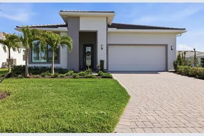 19406 Indian Rock Place, Lakewood Ranch, FL 34211 - Photo 1