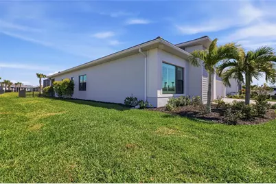 5011 Stoney Point Glen, Lakewood Ranch, FL 34211 - Photo 6