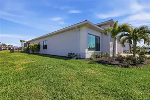 5011 Stoney Pt Gln, Lakewood Ranch, FL 34211 - Photo 6