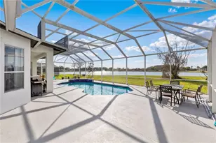 2654 Hawthorne Ln, Kissimmee, FL 34743 - Photo 20