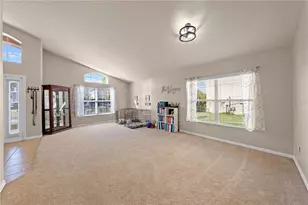 3637 Bristol Cove Ln, Saint Cloud, FL 34772 - Photo 8