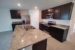 6939 SE 112th Ln, Belleview, FL 34420 - Photo 2